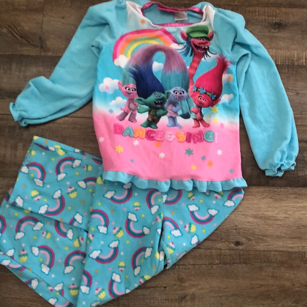 7/8 Trolls Pajama Set